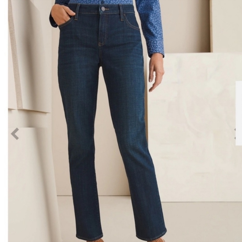 Chico's Blue Straight Leg Jeans Timeless Style Define Me Denim Classic 00R